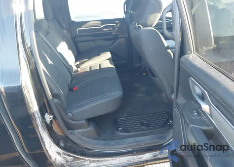 2019 Ram 1500 Big Horn/Lone Star 4X4 5'7 Box из США, поврежденный, VIN 1C6RRFFG3KN818677